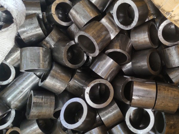 潢川无缝钢管切割